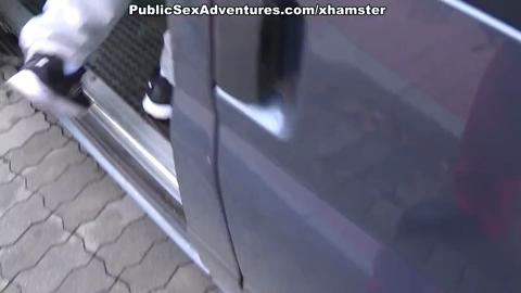 31302