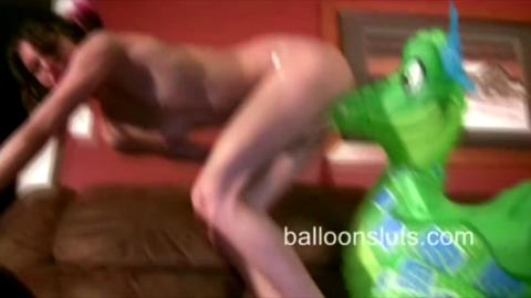 1052