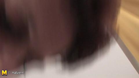 27605